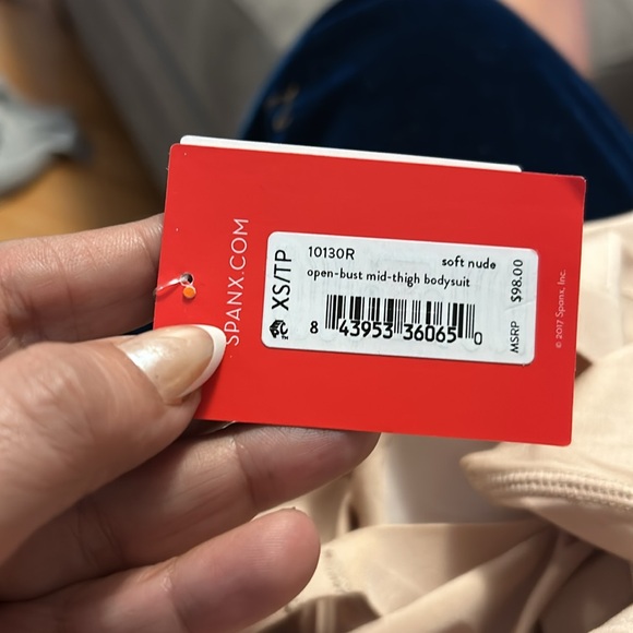 SPANX OnCore Open-Bust Mid-Thigh Bodysuit  Sculpt Shaper Level 3 Compression - Picture 6 of 11